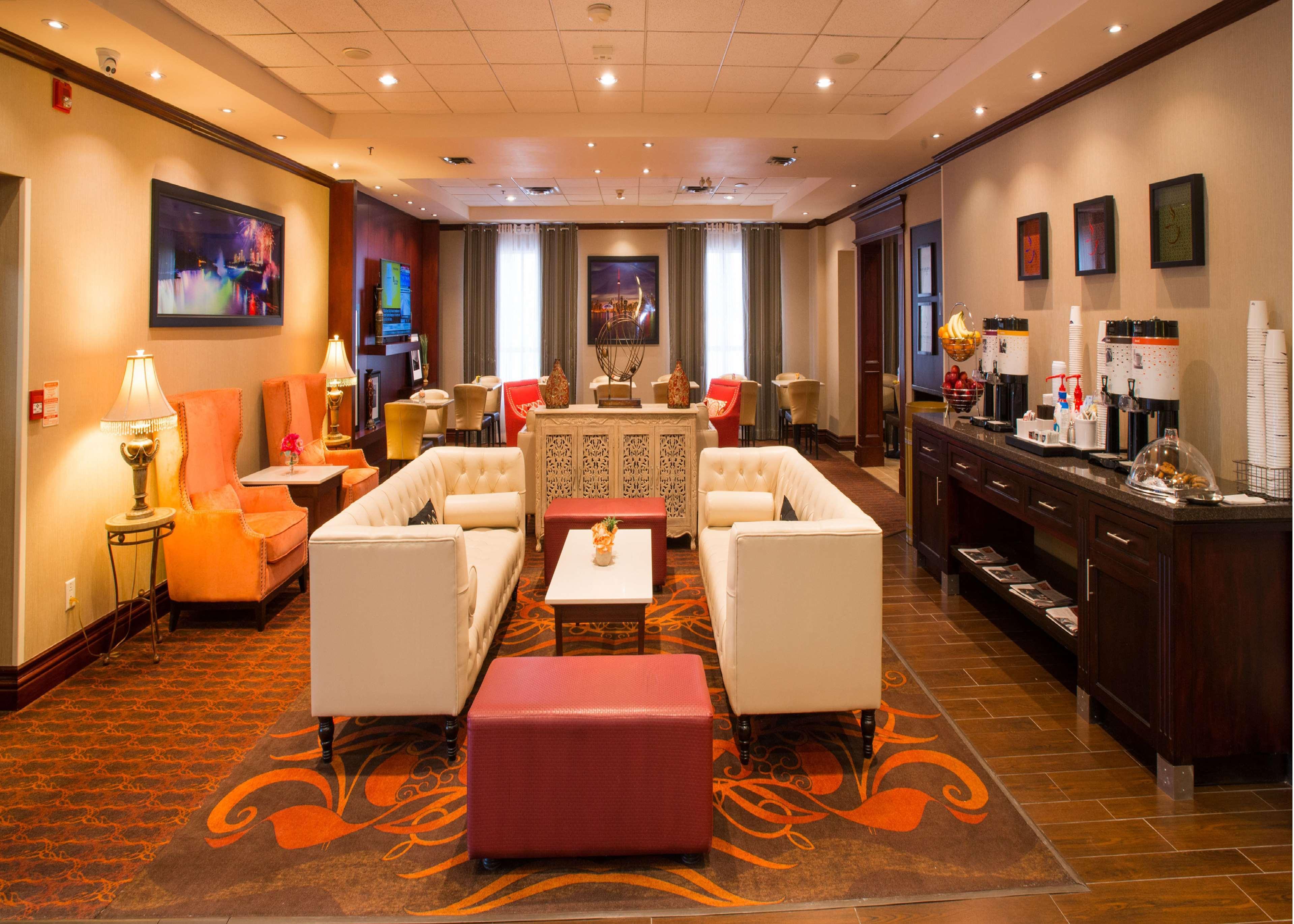 Hampton Inn Toronto-Mississauga West エクステリア 写真