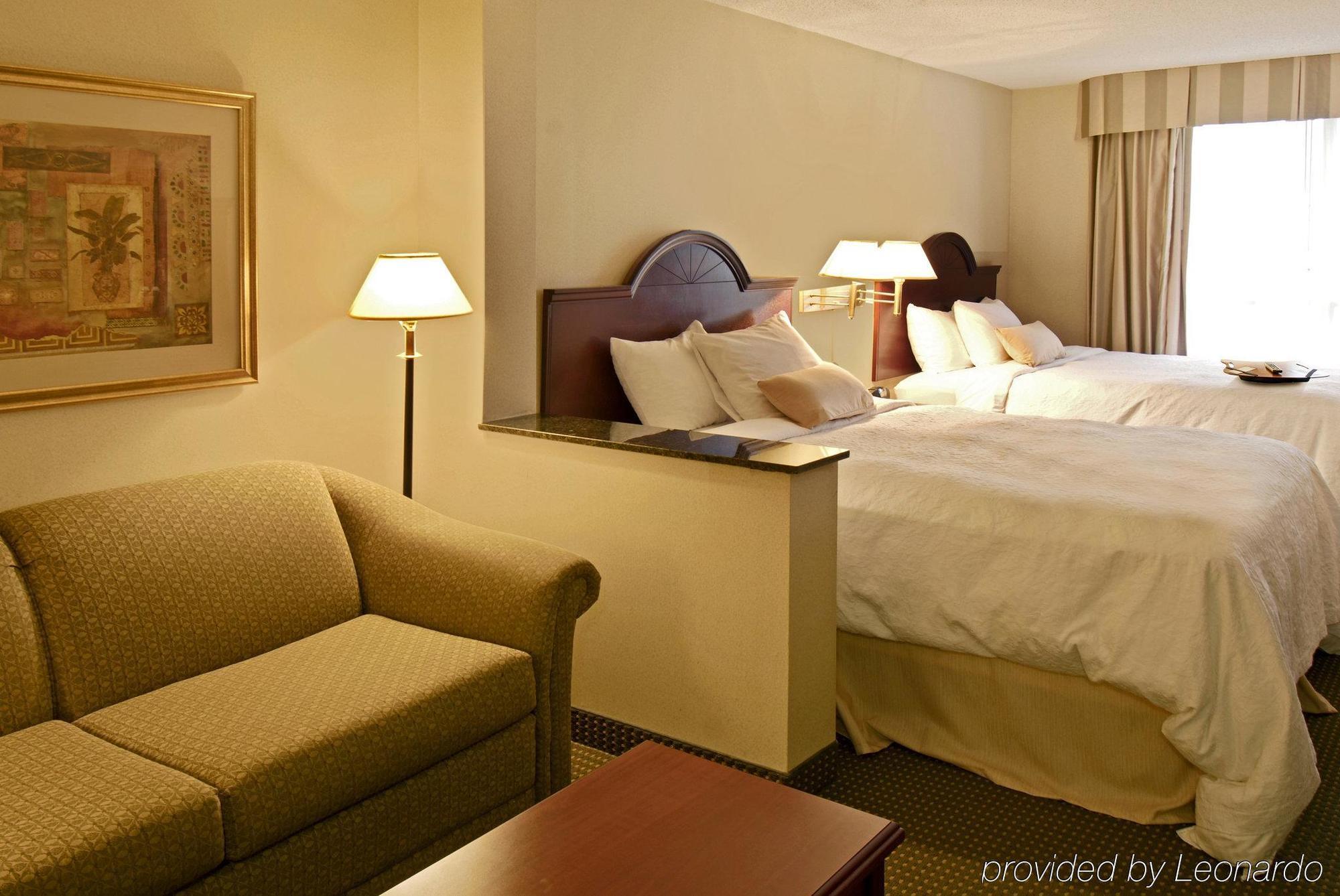 Hampton Inn Toronto-Mississauga West 部屋 写真
