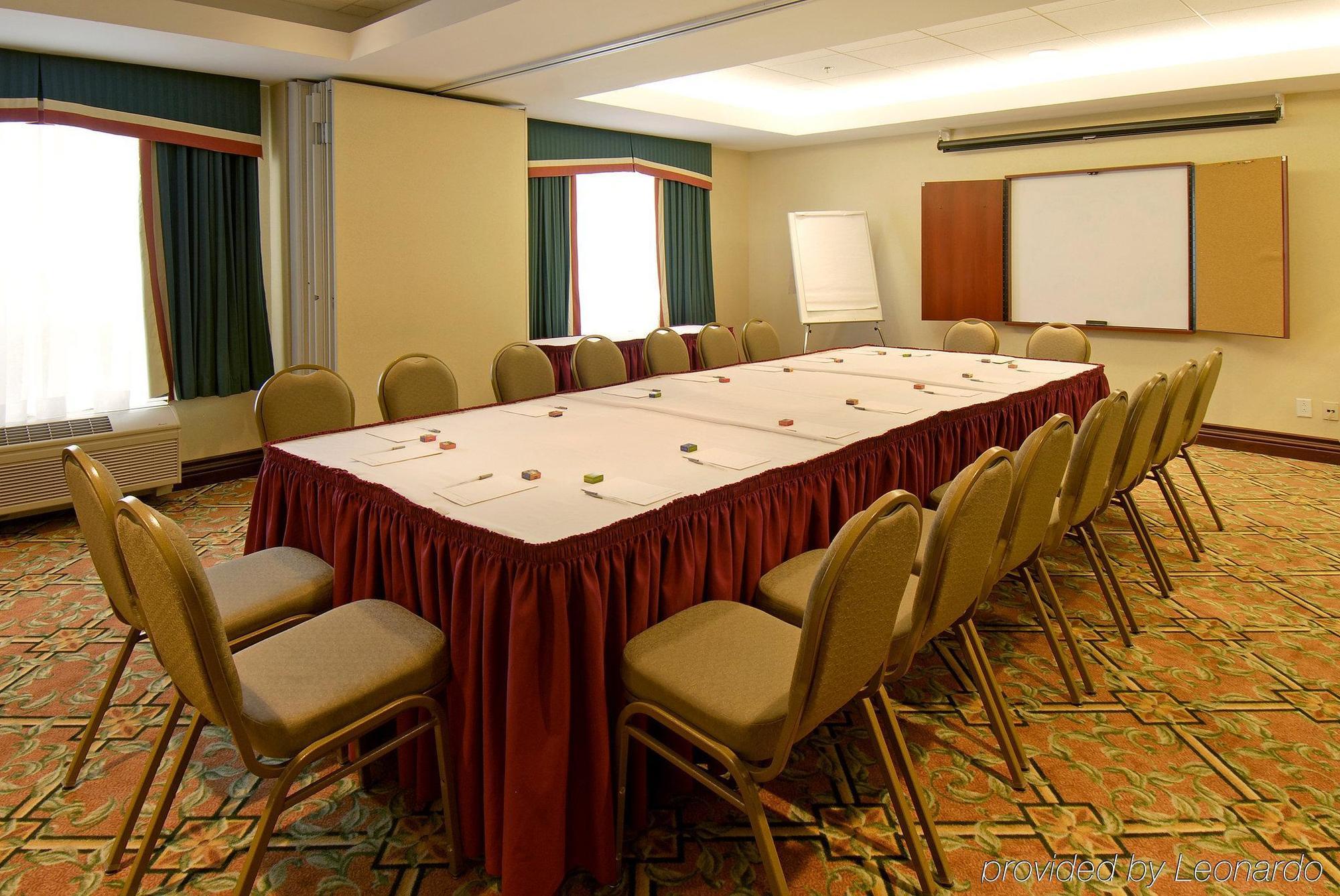 Hampton Inn Toronto-Mississauga West ビジネス 写真